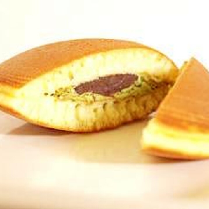 生どら焼き(抹茶クリームと小豆あん)